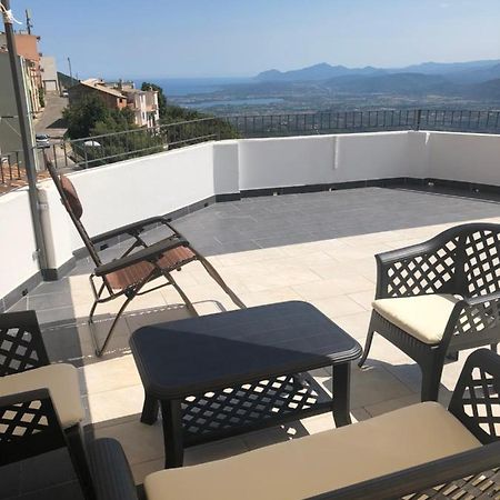 Serraenna Bedrooms Baunei Bagian luar foto