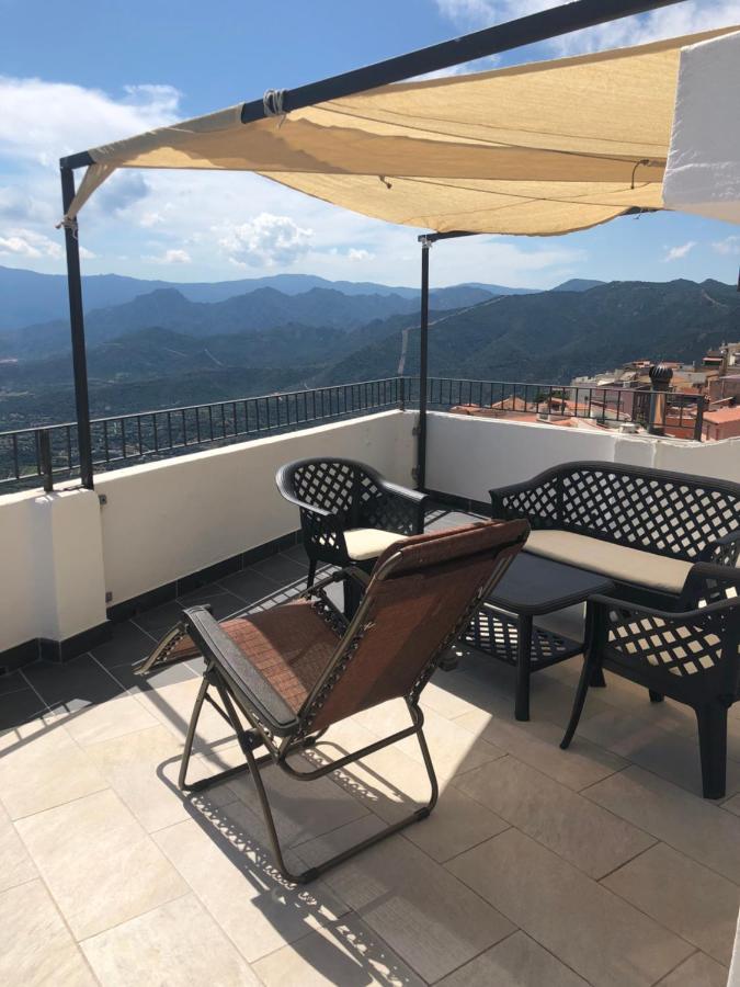 Serraenna Bedrooms Baunei Bagian luar foto