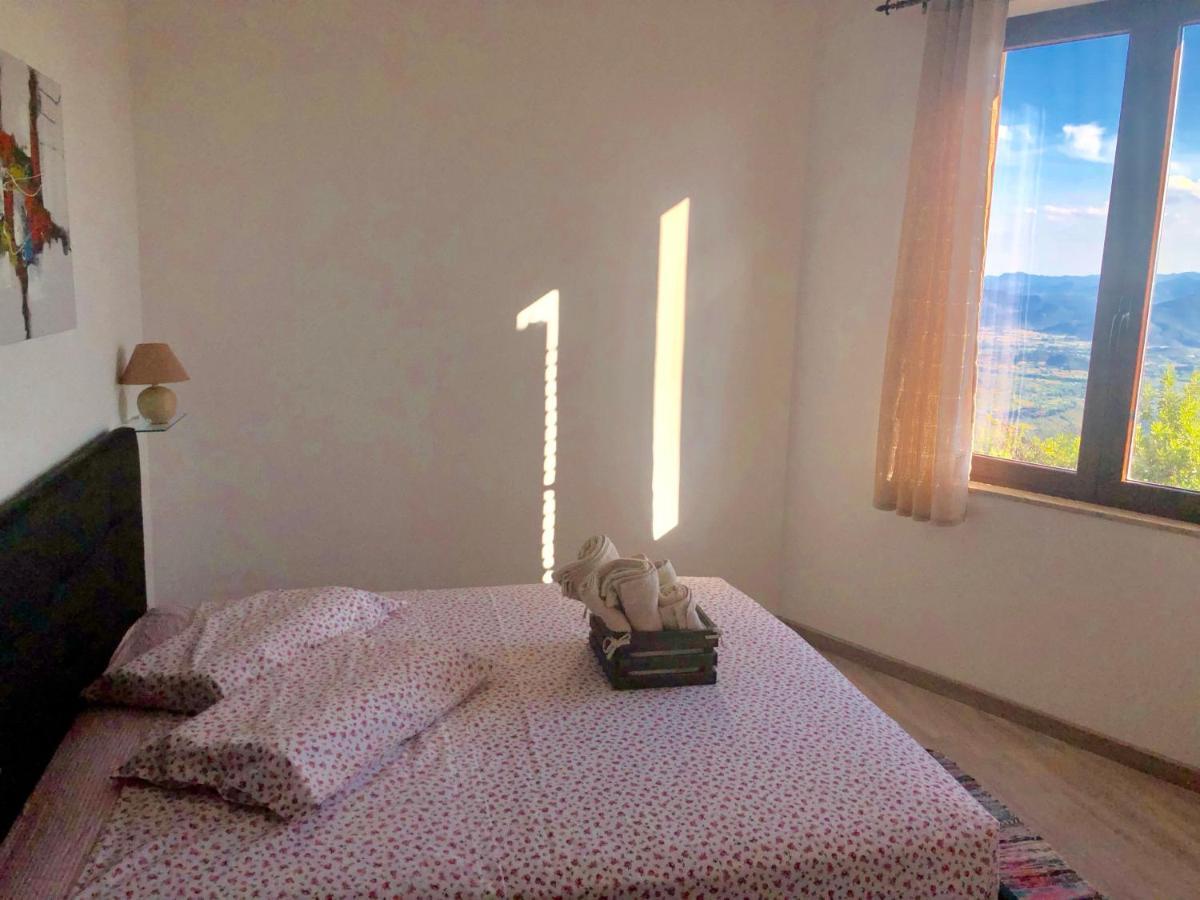 Serraenna Bedrooms Baunei Bagian luar foto